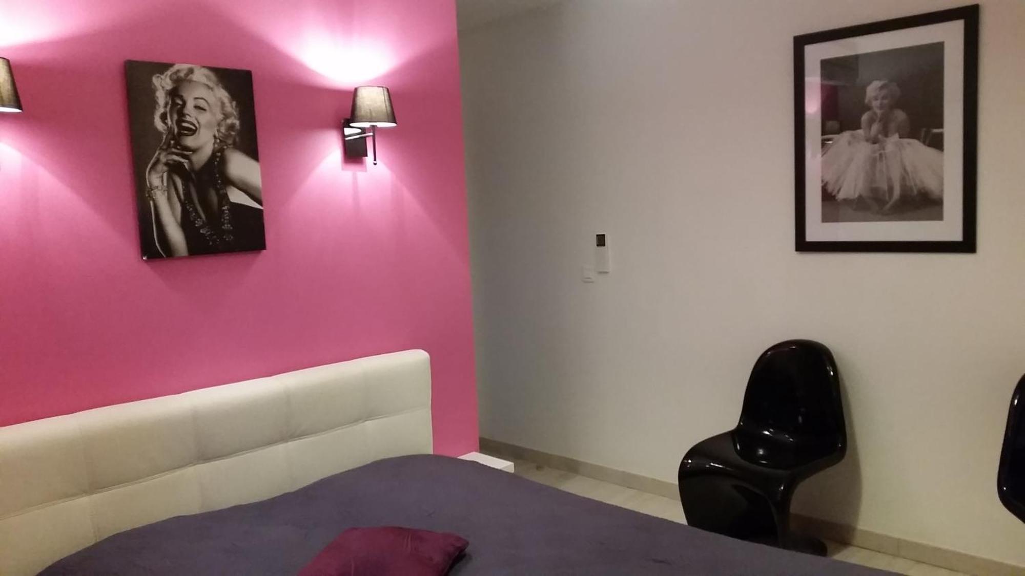 Auberge Des Toques Pégomas Oda fotoğraf